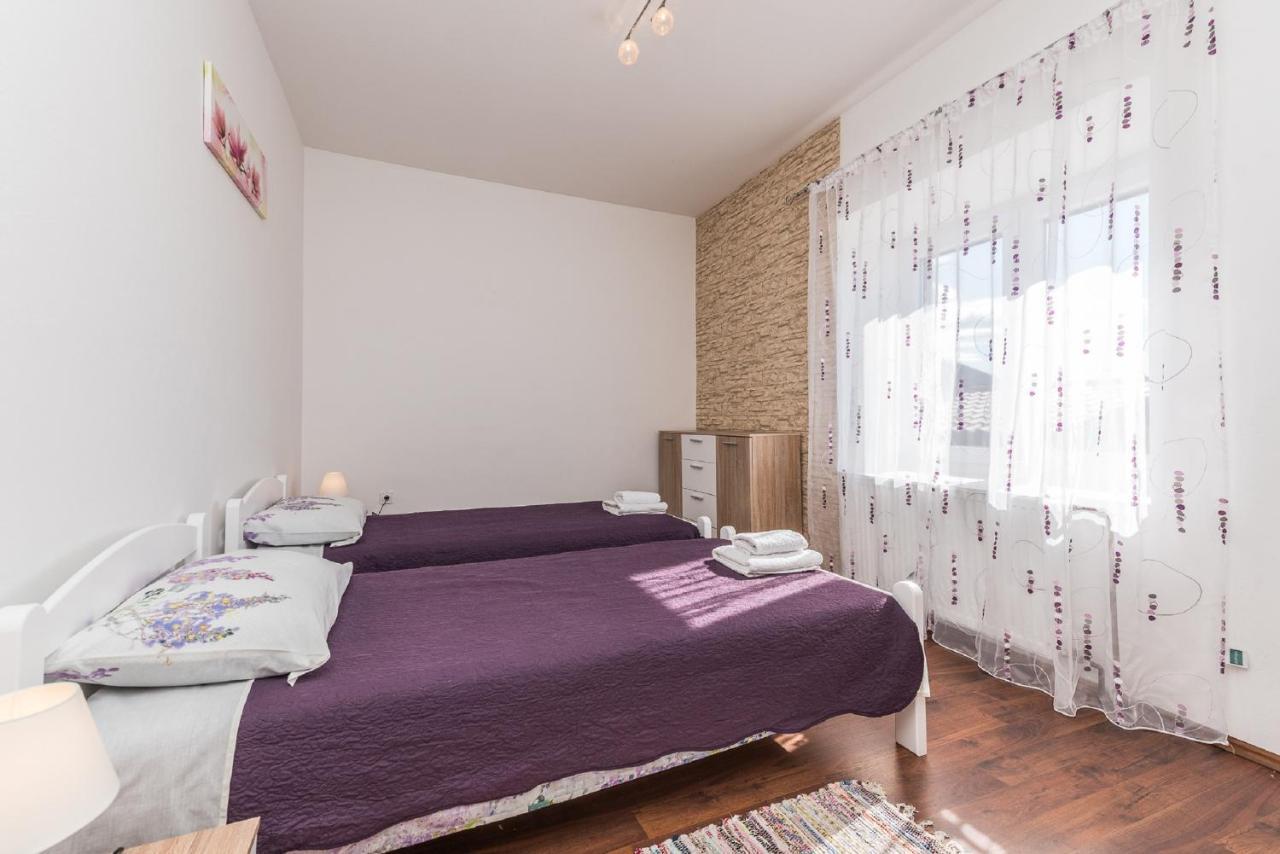 Holiday Home Tower With Private Pool, Sauna And Quads Smilcic Exteriér fotografie